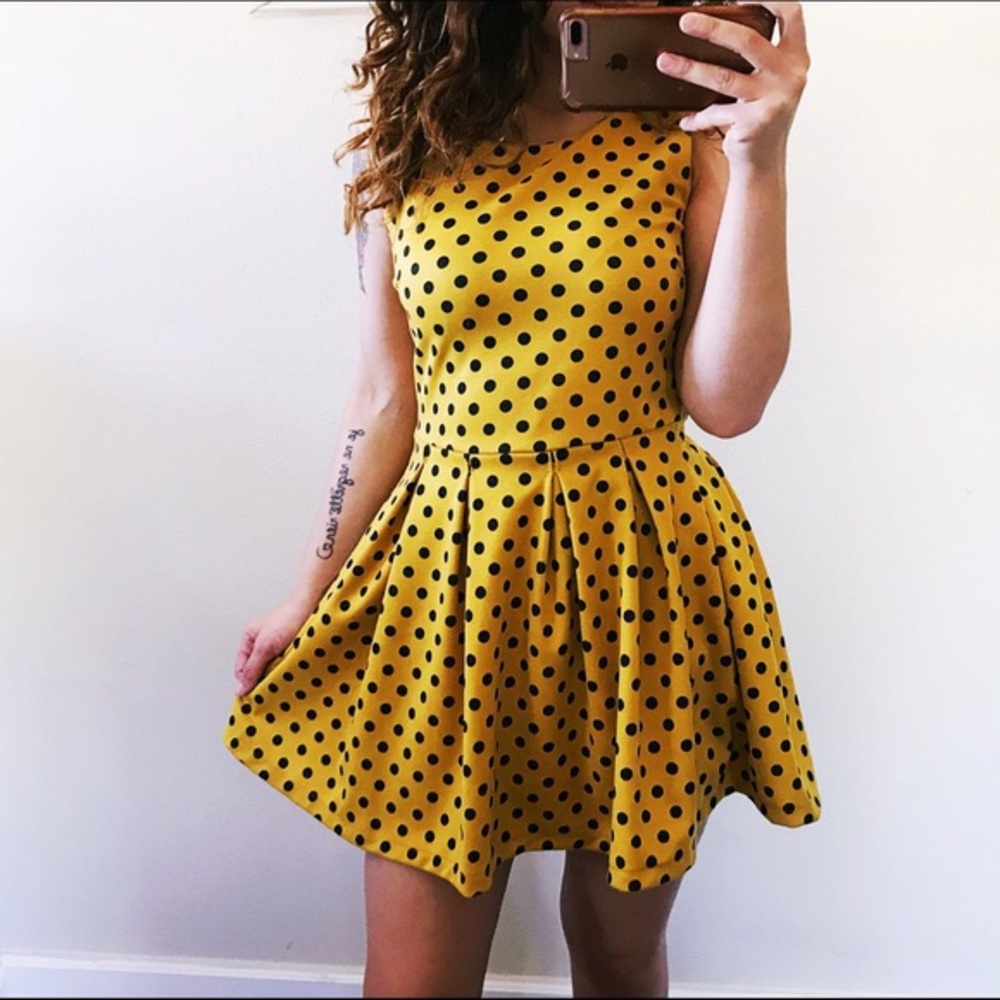 Yellow With Black Polka Dots Sleeveless Dress